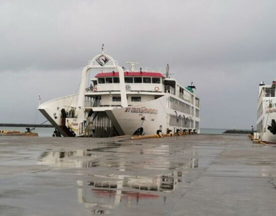 stranded sa mga seaports