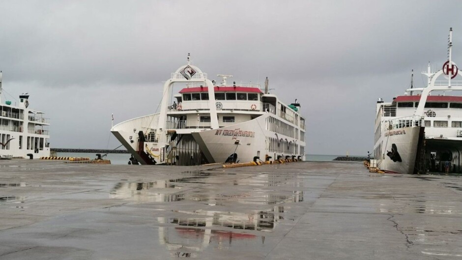 stranded sa mga seaports