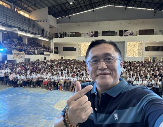 senator bong go