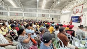 Fuel subsidy para sa mga mangingisda, sinimulan ng ipamahagi sa Samar